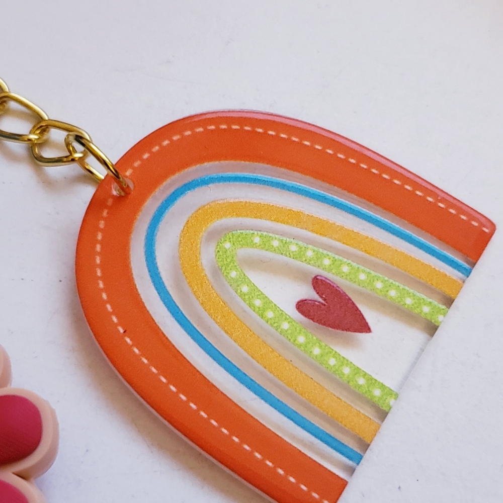 Handmade SiIicone Focal Beaded Rainbow 70s Peace Flower Keychain - Picture 2 of 6